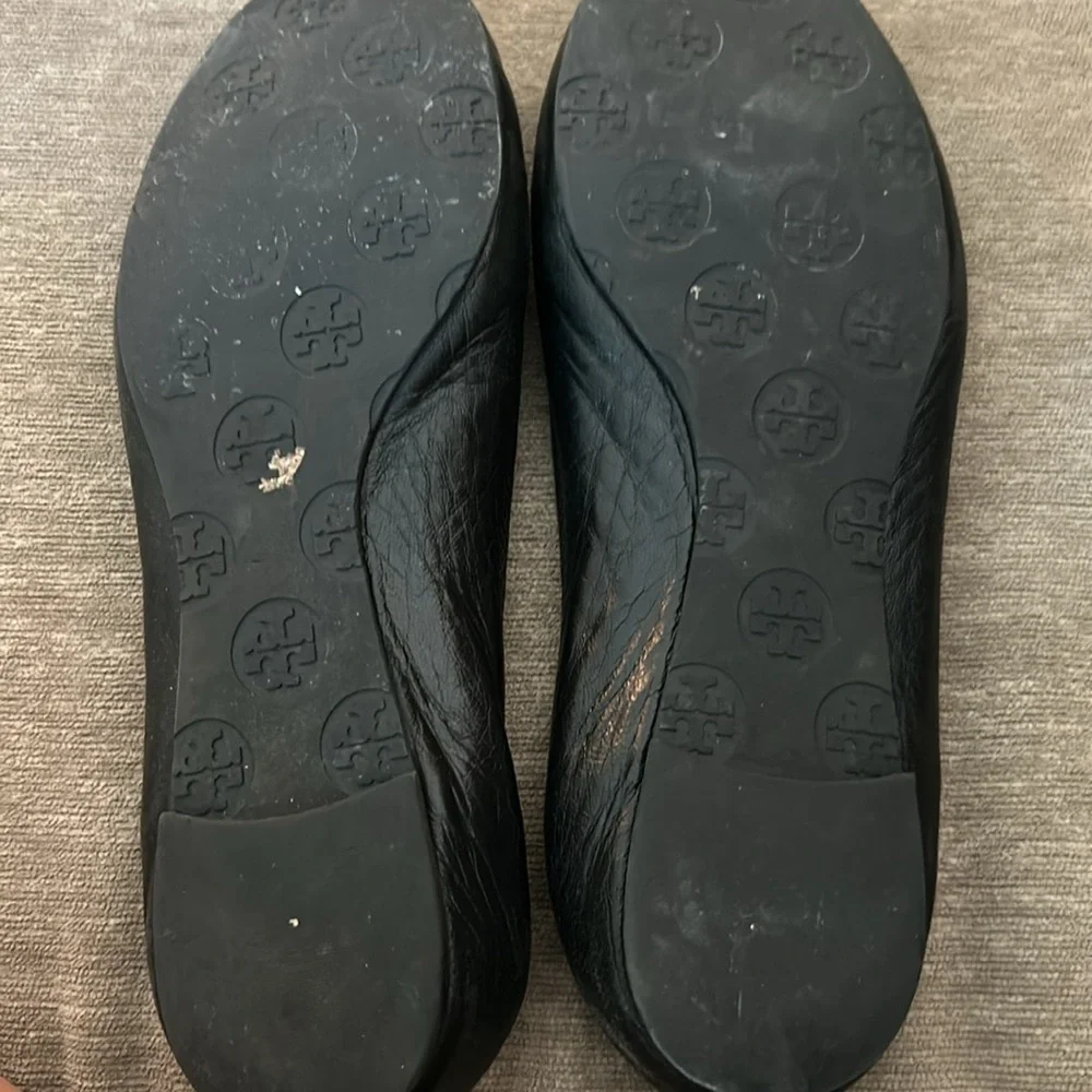 Tory Burch Minnie Travel Ballet Flat Black and Gold size 7.5 - Picture 3 of 7